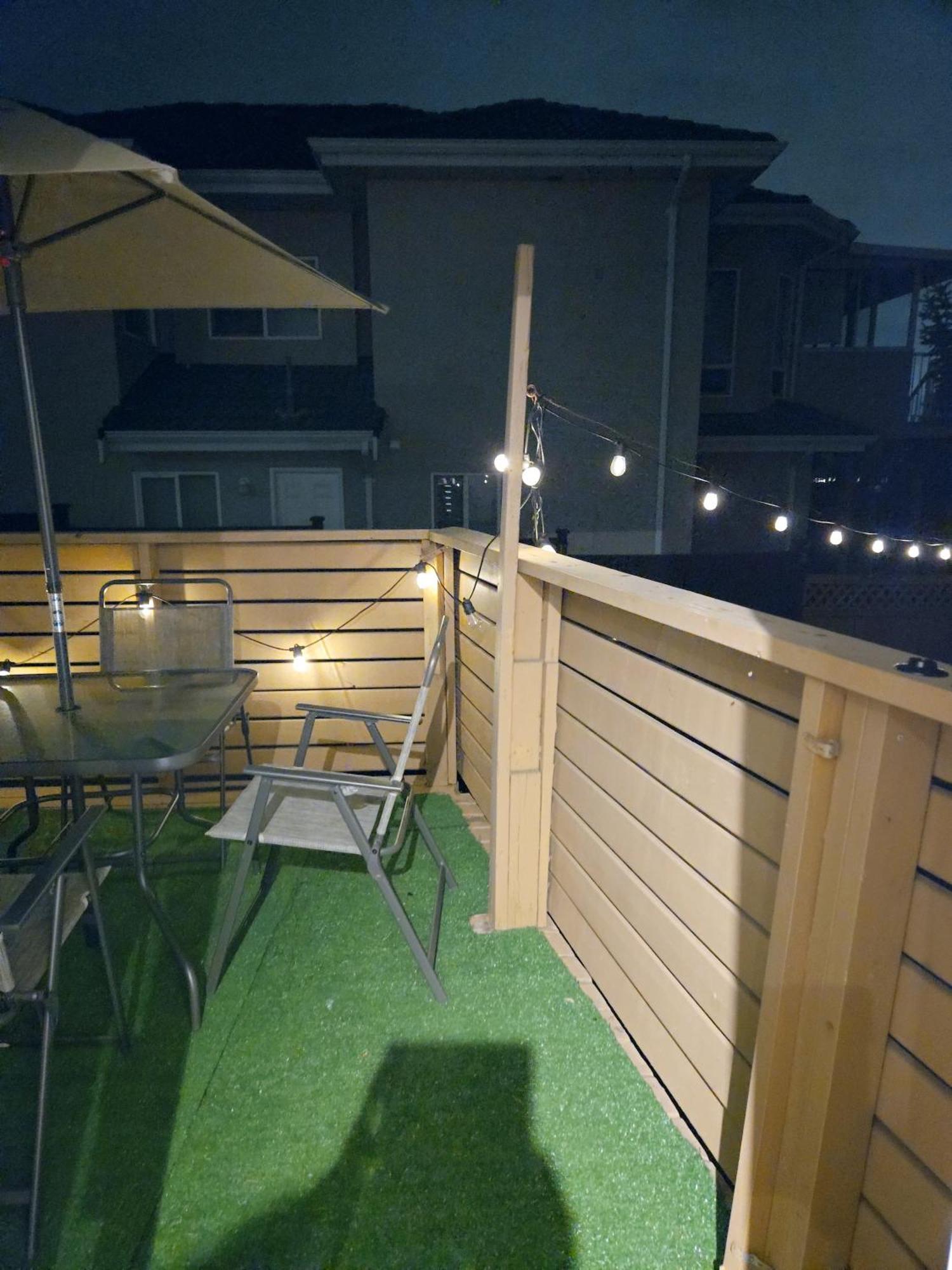 Lovely Cozy Room! With Attached Private Bath In The Heart Of Vancouver! Private Parking & Self Check-In! Esterno foto