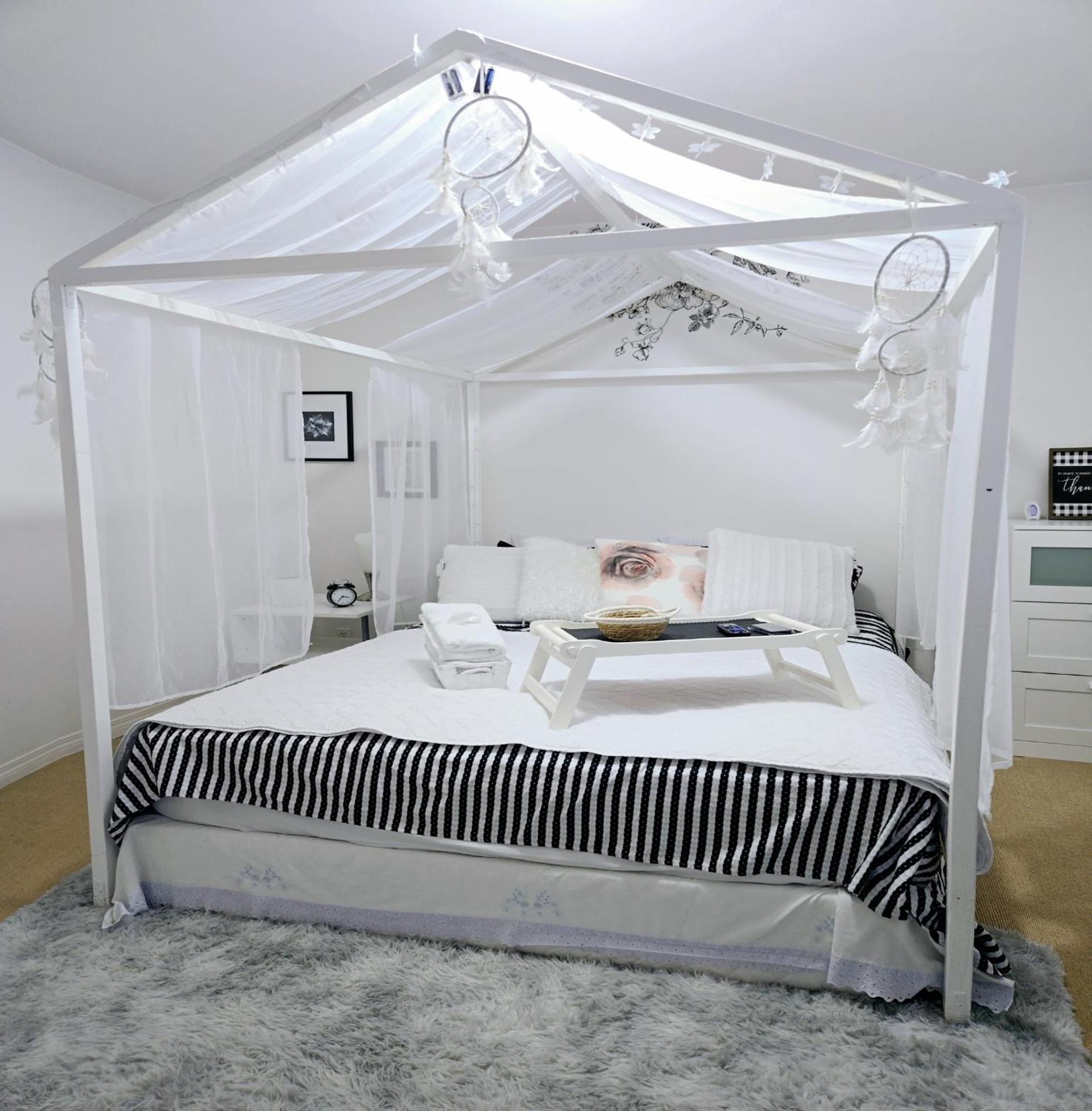 Lovely Cozy Room! With Attached Private Bath In The Heart Of Vancouver! Private Parking & Self Check-In! Esterno foto